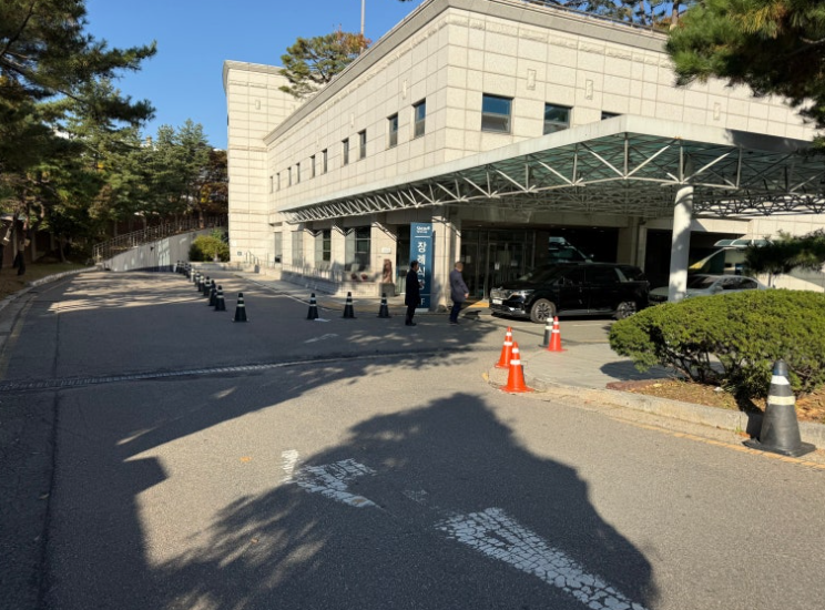 서울대학교병원 장례식장, 99만원비용 가능한 가족장!